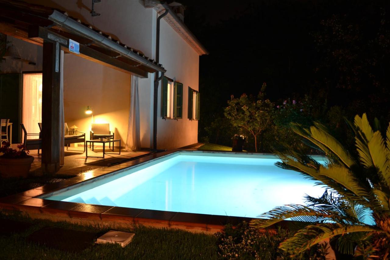 villa con piscina esclusiva nel verde Lucca Esterno foto