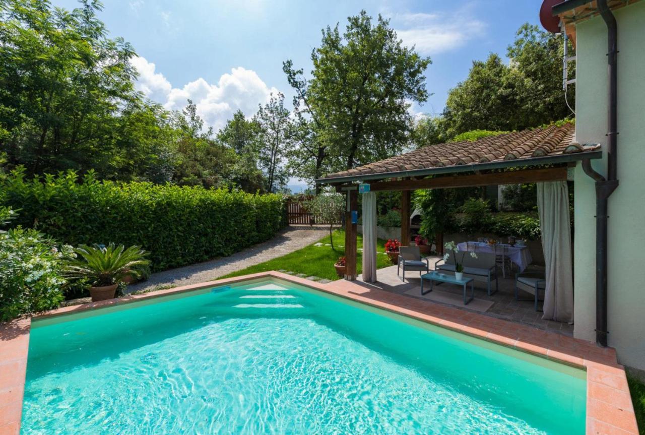 villa con piscina esclusiva nel verde Lucca Esterno foto